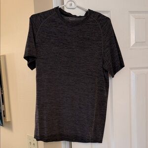 Zella Dark Gray Short Sleeve Tee